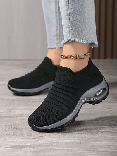 Comfort and Style: Women's Breathable Knit Chunky Sneakers with Air Cushion Technology