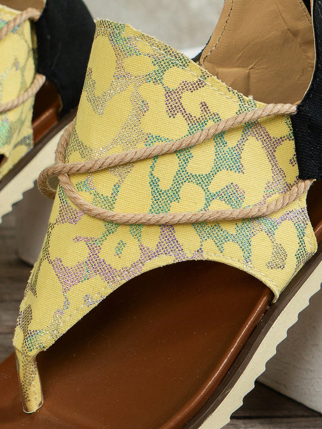 Designed for the fashion-forward woman, these Stylish Summer Thong Print <a href="https://canaryhouze.com/collections/women-canvas-shoes" target="_blank" rel="noopener">Sandals</a> from our Women's Large Size 2023 Collection offer a unique and trendy look. With a range of vibrant prints, these sandals are perfect for summer and provide both style and comfort. Available in a large size for a perfect fit.