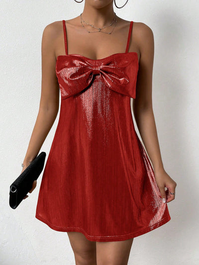 Chic and Charming: Women's Bowknot Decorated Cami Dress