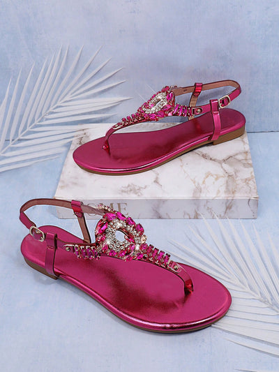 Sparkling Step: Women's Fashionable Rhinestone Flat Sandals