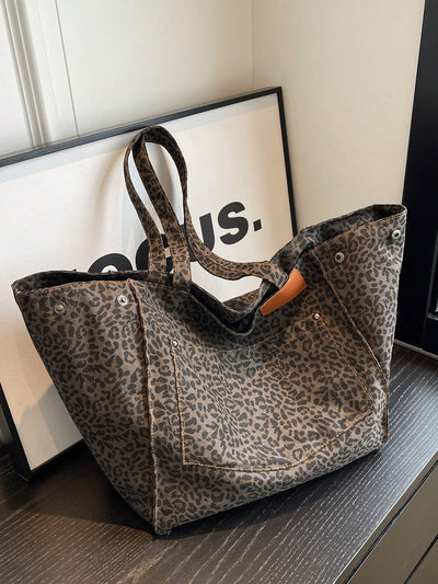 Chic Leopard Print Tote Bag: The Ultimate Commuting Companion