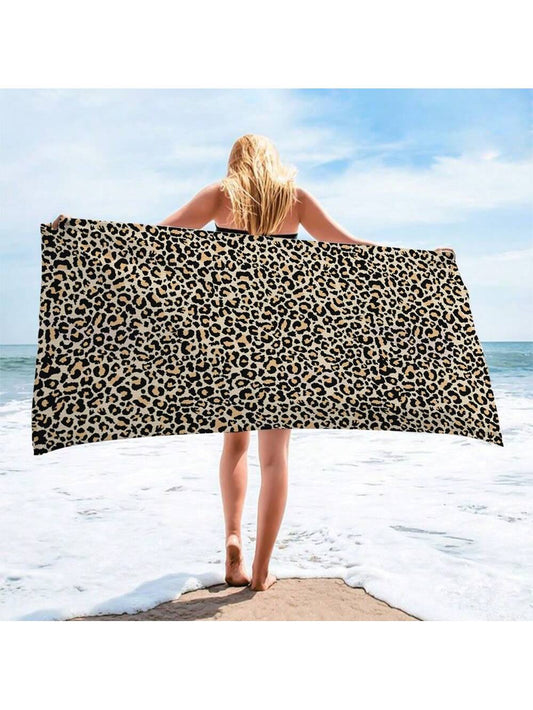 Ultra-Fine Fiber Leopard Print Beach Towel: The Ultimate Absorbent and Stylish Travel Companion