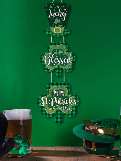 Shamrock Wooden Round Hanging Sign: St.Patrick's Day Wall Art Decoration