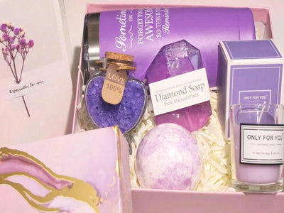 Pampering Gift Set: Relaxing Spa Essentials for Mom's Day, Anniversary, and Easter