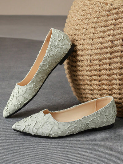 Green Autumn Women's Pointed Toe Flats: Perfect for Holiday Travel