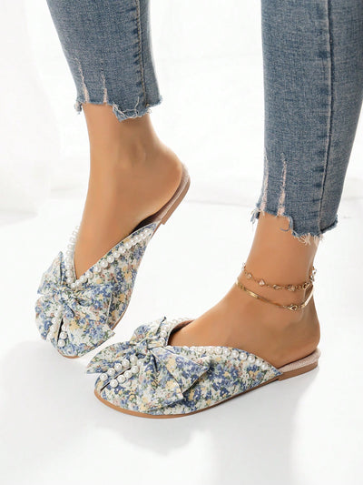 Chic Bow and Faux Pearl Mule Flats: Stylish Multi-Colored Printed Women's Shoes