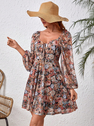 Sweetheart Chic: Lantern Sleeve Floral Printed Dress