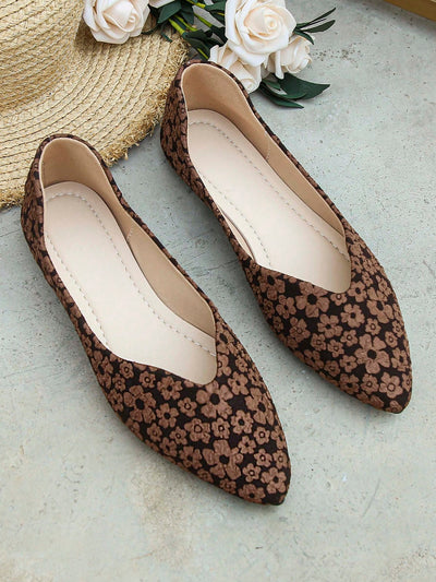 Stylish and Cozy: Small Flower Pointed Toe Flat Shoes for Women