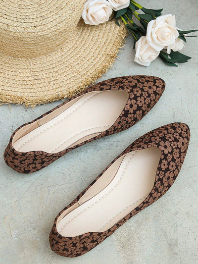 Stylish and Cozy: Small Flower Pointed Toe Flat Shoes for Women