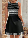 Chic and Trendy: Women's Geometric Printed Sleeveless V-Neck Dress