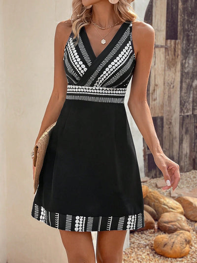 Chic and Trendy: Women's Geometric Printed Sleeveless V-Neck Dress