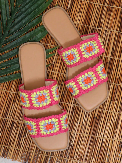 Stylish Summer Essential: Women's Flat Sandals