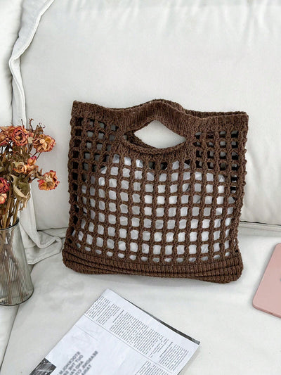 Summer Chic: Hollowed-Out Casual Knitted Handbag for Beach Days