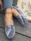 Chic and Cozy Slip-On Loafers: The Ultimate Combination of Style and Comfort