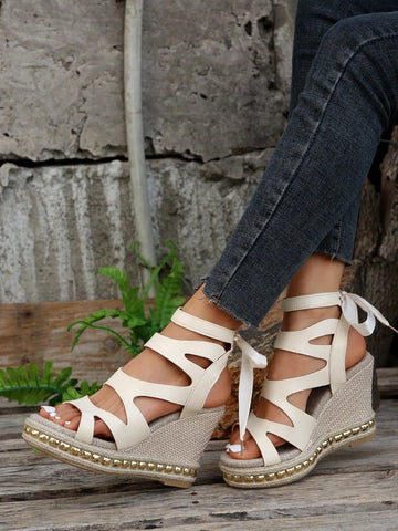 Elevate your style with our chic and trendy Women's Platform Wedge <a href="https://canaryhouze.com/collections/women-canvas-shoes" target="_blank" rel="noopener">Sandals</a>. Designed with a sleek platform and stunning bead detailing, these sandals are perfect for any occasion. Experience maximum comfort and effortless elegance all day long. Upgrade your wardrobe today!
