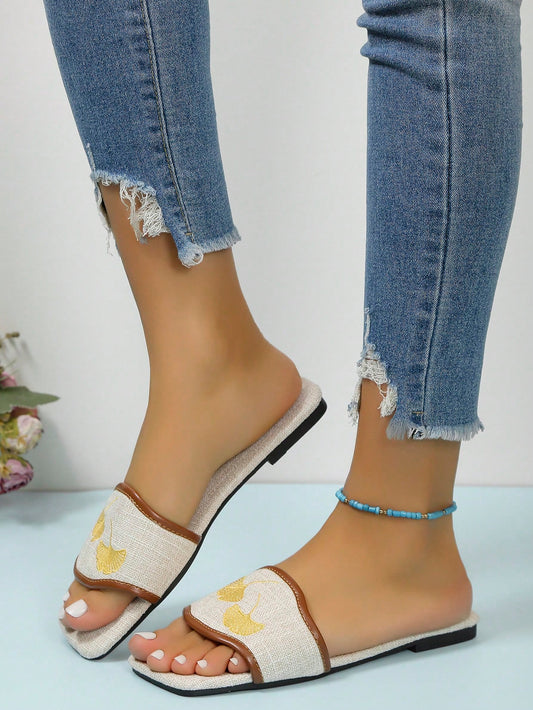 Chic Embroidered Canvas Sandals: Retro Korean Style