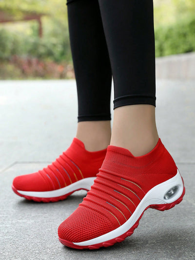 Comfort and Style: Women's Breathable Knit Chunky Sneakers with Air Cushion Technology