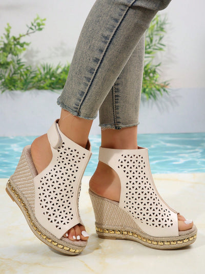 Elevate your summer style with our Summer Chic: Beige Leather Strap Wedges. These comfortable wedges provide both daily comfort and added height, perfect for any occasion. Made with high-quality leather straps, they are both stylish and durable. Step into your new favorite summer <a href="https://canaryhouze.com/collections/women-canvas-shoes" target="_blank" rel="noopener">shoes</a> today.