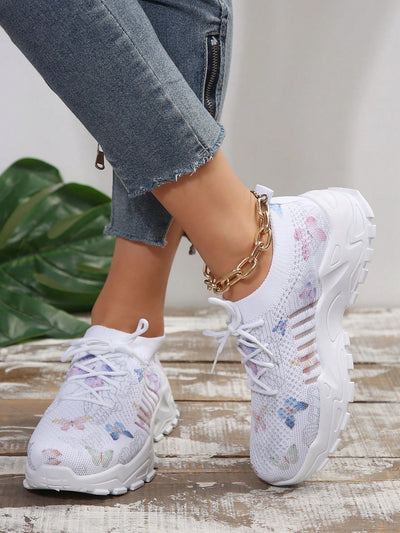 Explore in Style with Women's Outdoor Round Toe Casual Sneakers