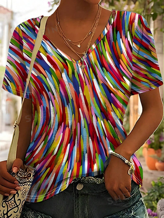 This plus size women's <a href="https://canaryhouze.com/collections/tshirt" target="_blank" rel="noopener">t-shirt</a> features a playful crayon doodle design, perfect for adding a pop of fun to any casual outfit. The short sleeves make it ideal for warmer weather, and the loose fit provides maximum comfort. Express your unique style with this creative and comfortable t-shirt.