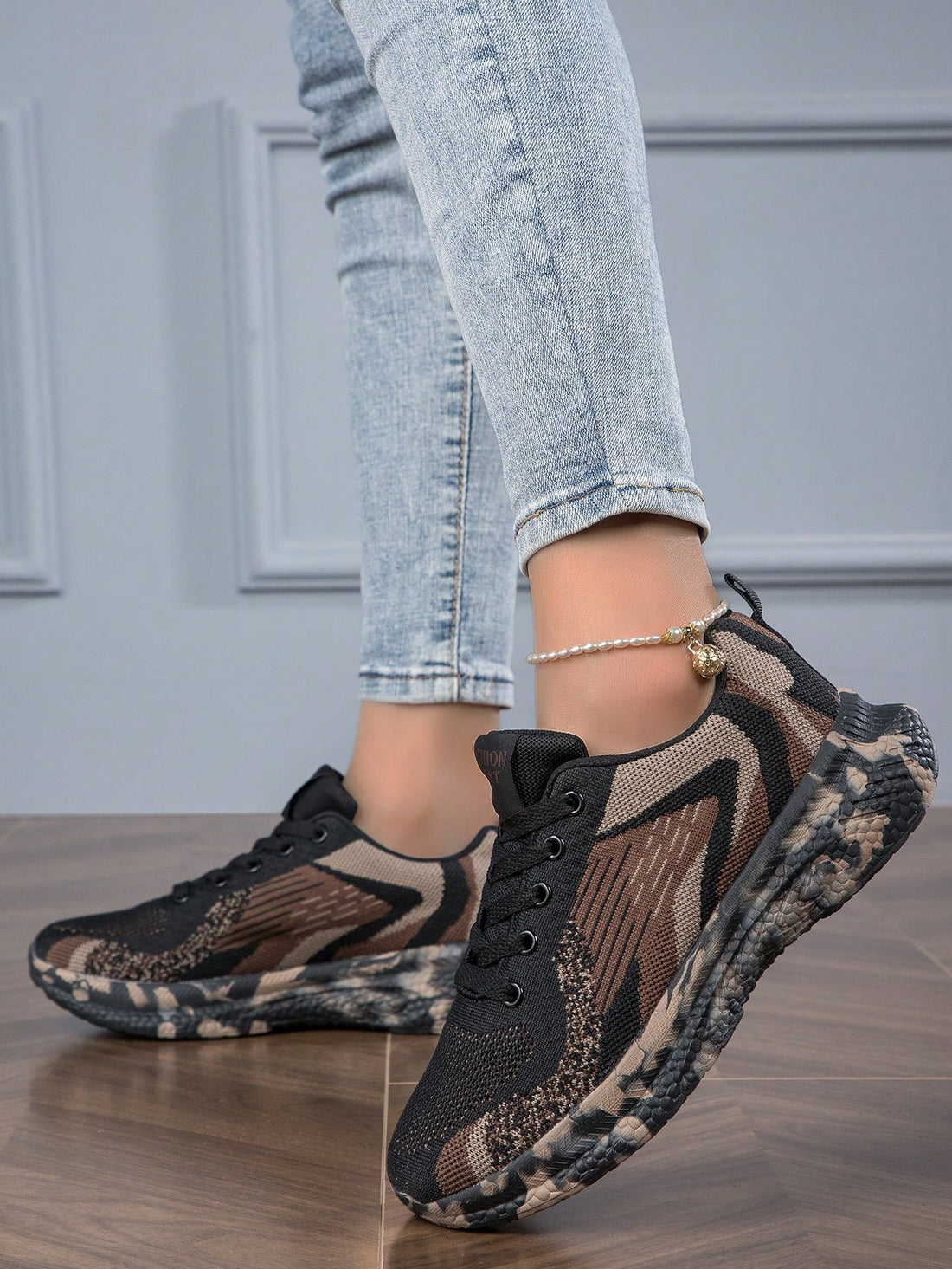 Crafted for style and comfort, our Camouflage Lace-Up Low Top <a href="https://canaryhouze.com/collections/women-canvas-shoes" target="_blank" rel="noopener">Sneakers</a> feature a trendy mesh upper and a thick, sturdy sole. Perfect for both daily wear and outdoor activities, these sneakers provide both fashion and function to your footwear collection. Upgrade your shoe game with these versatile sneakers.