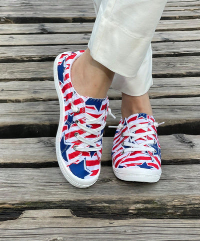 Red Stripe Blue Star Canvas Sneakers: Versatile and Comfortable All Year Round