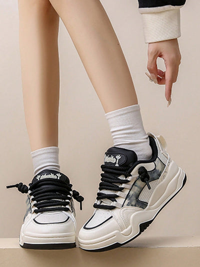 Step up your shoe game with these trendy Chunky Sneakers and Fashionable Loafers for Women!