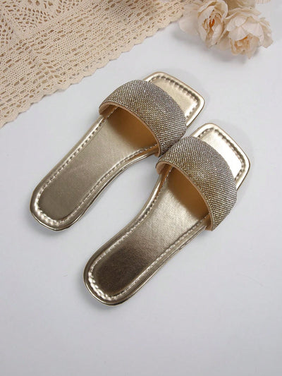 Stylish Gradient Rhinestone Flat Sandals: Step into Summer with Sparkle!