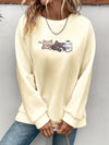 This Cute Cat Pattern Crew Neck Sweatshirt offers a unique combination of classic style and modern casual chic. The stylish women’s long sleeve raglan shoulder design is perfect for embracing the effortless cool of any season.