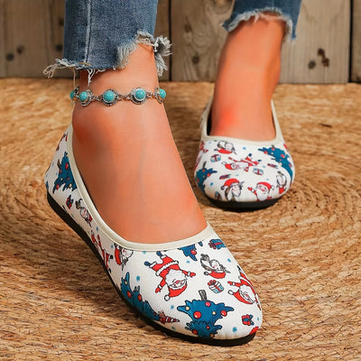 Festive Comfort: Women's Santa Claus Print Flat Shoes - Lightweight and Casual Slip-ons for Christmas