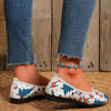 Festive Comfort: Women's Santa Claus Print Flat Shoes - Lightweight and Casual Slip-ons for Christmas