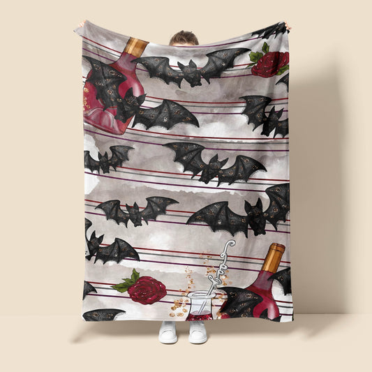 Bring a Halloween vibe to any home with this spooky cartoon bat print flannel blanket. The soft and cozy throw is perfect for all seasons, making it perfect as a Halloween home décor or gift, or for simply keeping warm year-round.