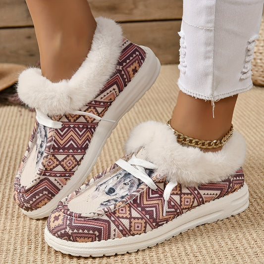 Winter Chic: Women's Fashion Snow Boots – Plush, Warm, and Comfortable Flat Shoes with Striking Wolf Patterns and Woven Uppers