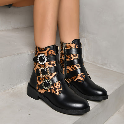 Wild and Cosy: Women's Leopard Print Slip-On Boots with Side Zipper and Non-Slip Platform