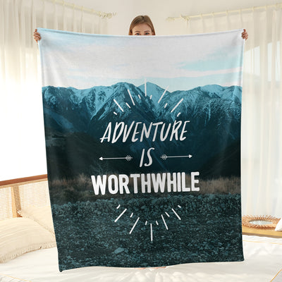 Cozy Mountain Slogan Print Flannel Blanket - Ideal for Travel, Sofa, Bed, Office & Home Decor - Perfect Birthday & Holiday Gift for Boys, Girls, and Adults - All-Season Comfort