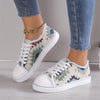 Stylish and Comfortable Women's Geometric Pattern Canvas Shoes: Lightweight Low Top Sneakers for Casual Outdoor Wear