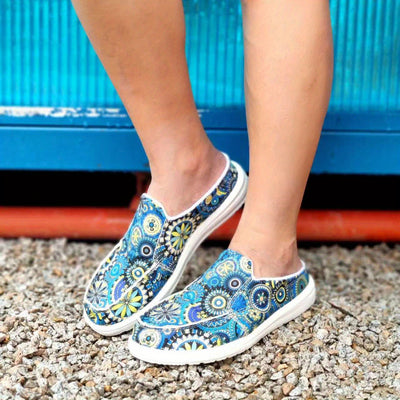 Comfortable Tribal Floral Pattern Canvas Shoes for Women -  Comfortable Low Top Walking Shoes