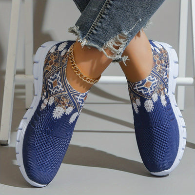 Stylish and Lightweight: Women's Geometric Pattern Sneakers for Outdoor Comfort
