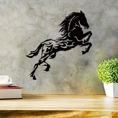 Wild Spirit: Geometric Metal Horse Wall Art - Perfect Home and Office Decoration for Wildlife Enthusiasts and Farmhouse Décor Lovers!