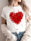 Fluttering Love: Butterfly Heart Print Crew Neck T-Shirt - A must-have for Spring/Summer Women's Casual Wear
