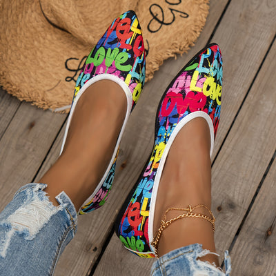 Graffiti Chic: Women's Casual Slip-On Flat Shoes for Lightweight Comfort and Style