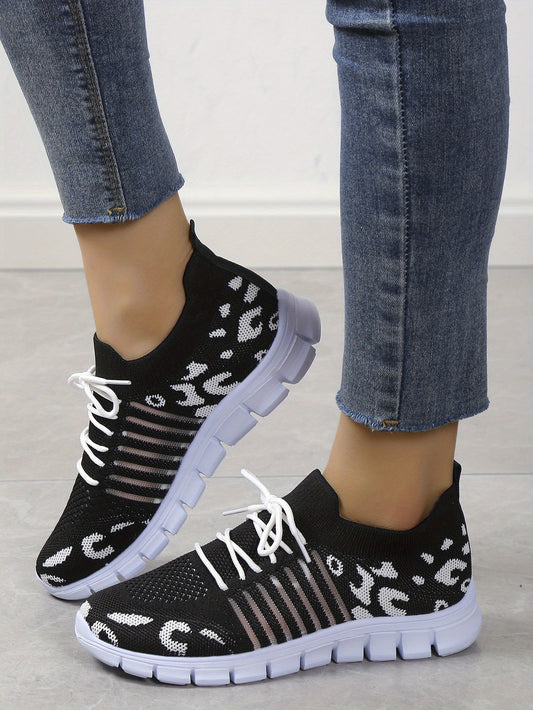 Step into Style and Comfort with Women's Mesh Breathable Print Woven Sneakers