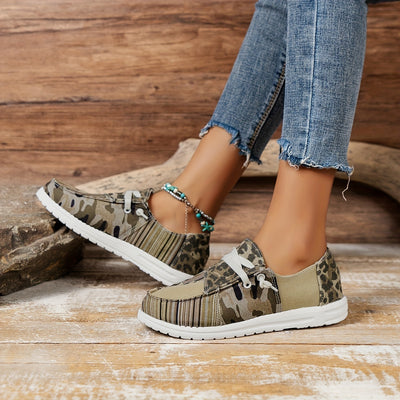 Lightweight Army Style and Leopard Print Women's Canvas Shoes - Comfortable Lace-Up Canvas Shoes for Fashionable Walking