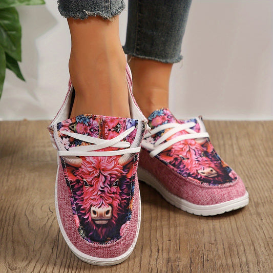 Introducing the Bull Print Low-Top Walking Shoes for Women. This lightweight, stylish casual footwear offers optimal comfort, a quality heel construction, and a breathable fabric upper material to help feet stay cool and dry.