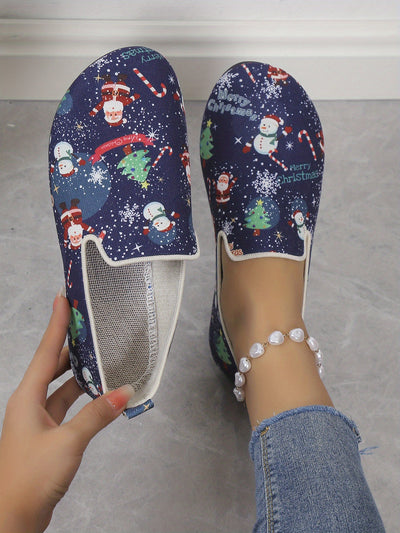 Festive Comfort: Women's Christmas Print Flat Shoes – Lightweight Slip-Ons for Casual Style