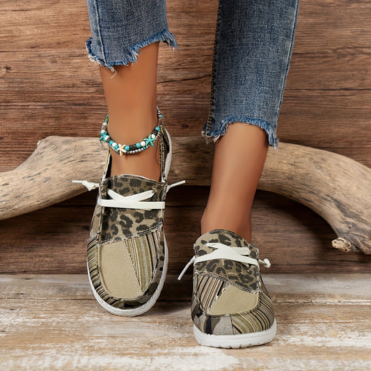 Step out in style with these comfortable and lightweight women's canvas shoes. Crafted with an army-style design and leopard print, these shoes provide a fashionable look while the lace-up construction ensures all-day comfort. Perfect for any walking occasion.