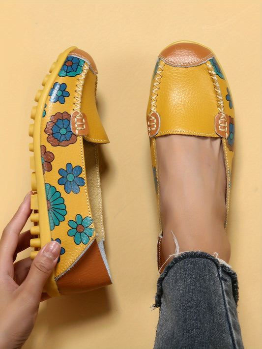 Look your best with these stylish women's casual yellow flat shoes with flower patterns. Crafted from high-quality materials, these shoes feature a lightweight and comfortable low top design that is sure to keep your feet supported and stylish all day long.