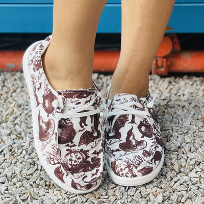 Cozy Women's Pumpkin Pattern Canvas Slip-On Shoes - Casual Outdoor Travel and Halloween