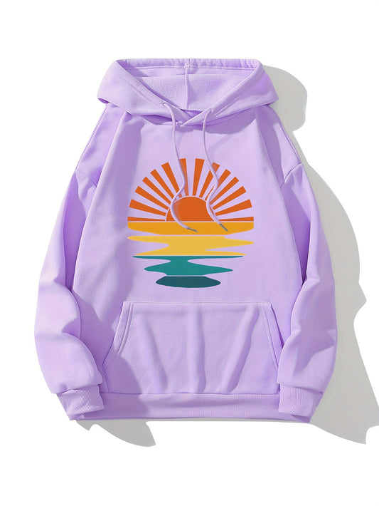 This vintage-inspired hoodie features a drawstring kangaroo pocket for a stylish and functional touch. Perfect for women, it's designed to effortlessly combine fashion with comfort. Stay warm and trendy with Sun & Sea.