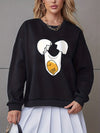 This Women's Egg Graphic Crew Neck Casual Sweatshirt is both stylish and comfortable. With its crew neck design and polyester/cotton blend fabric, this sweatshirt is ideal for sports or everyday wear. Its fashionable egg graphic ensures a unique look every time.